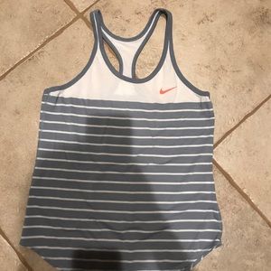 Nike tank